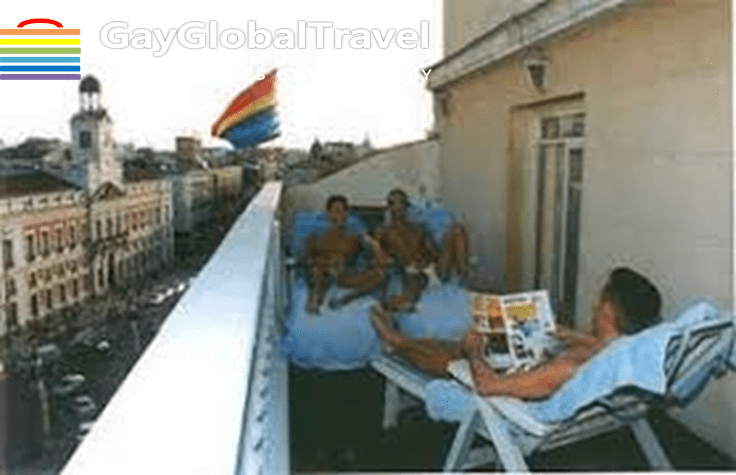 Hostal Gay Puerta del Sol - Hotel gay exclusivo