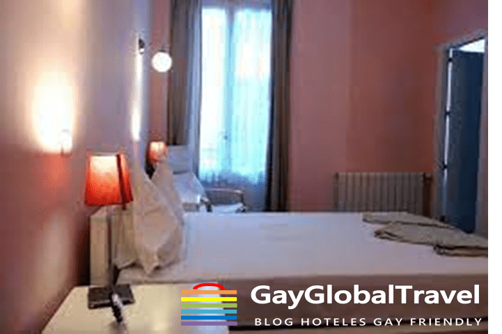 Hostal Gay Pizarro - Hostal gay friendly