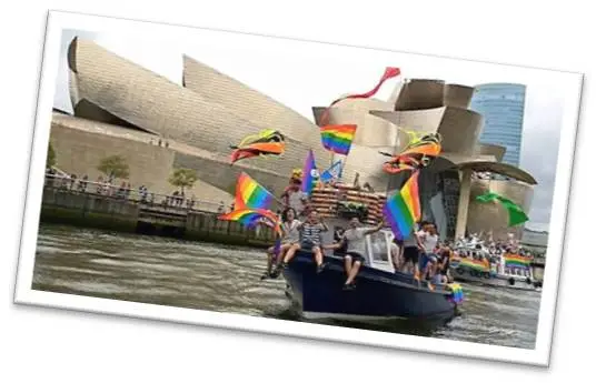 Ambiente gay en Pride Bilbao